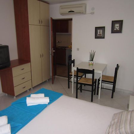 Apartments Minja Nerin Petrovac Exterior photo
