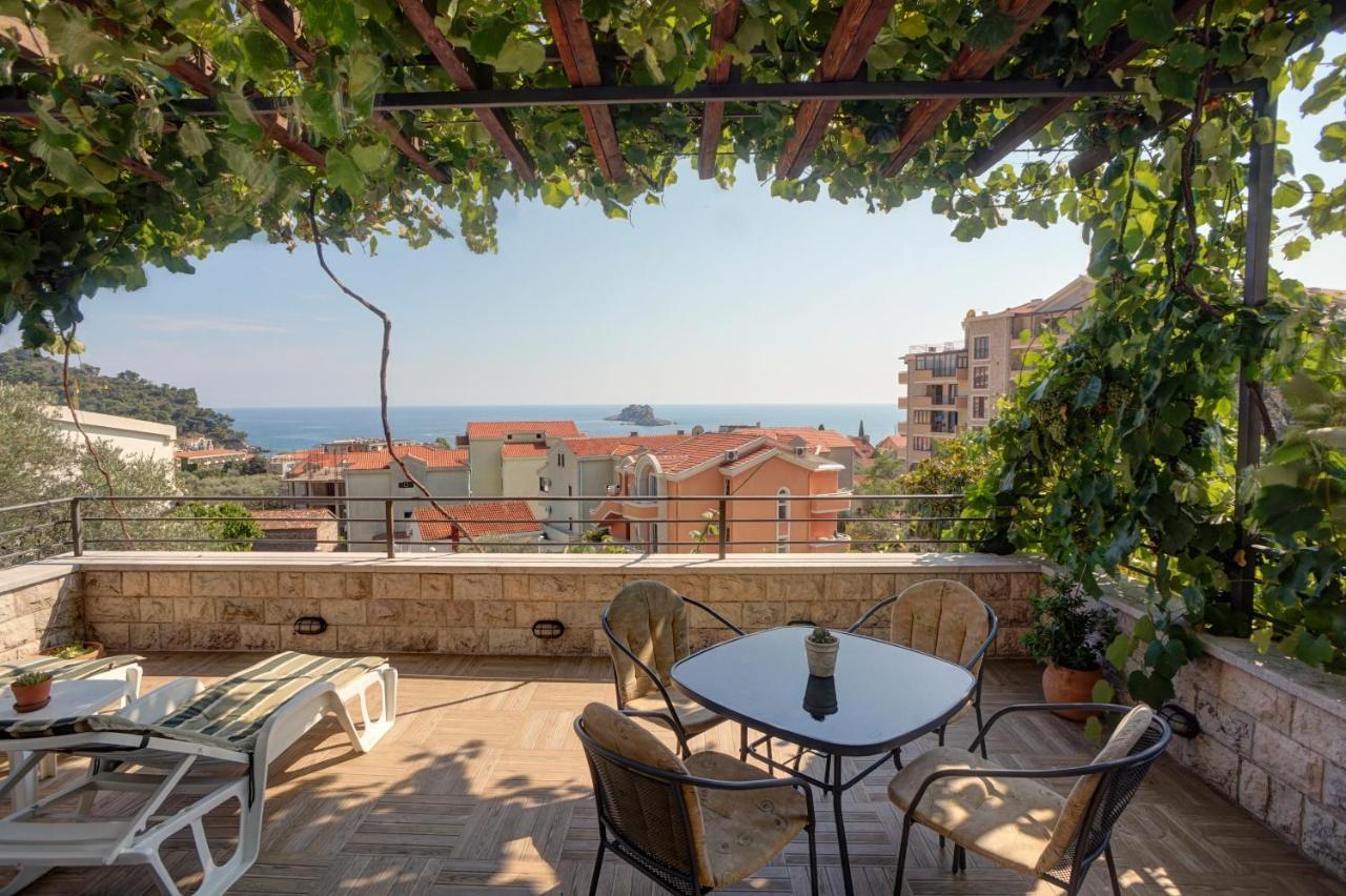Apartments Minja Nerin Petrovac Exterior photo
